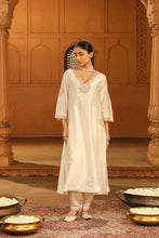 Load image into Gallery viewer, A-line chauga with salwar