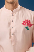 Load image into Gallery viewer, Pink Floral Printed Kurta