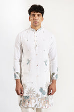 Load image into Gallery viewer, Off White Embroidered Kurta Set