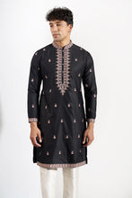 Load image into Gallery viewer, Black Embroidered Kurta Set