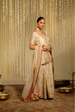 Load image into Gallery viewer, MAZNEEN - DAISY IVORY