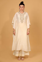 Load image into Gallery viewer, chanderi silk kaftan kurta set