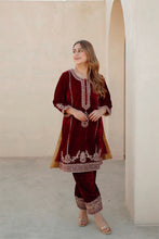 Load image into Gallery viewer, Asiyah - Short Kurta with Salwar