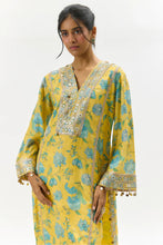 Load image into Gallery viewer, Kavya Tunic