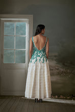 Load image into Gallery viewer, Ivory organza layered assymetrical dress