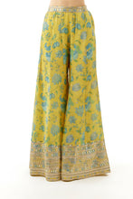 Load image into Gallery viewer, Vanshita One-Shoulder Set