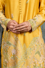 Load image into Gallery viewer, Yellow Gulrang Ridge Kurta Set