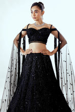 Load image into Gallery viewer, MAHIRA BLACK - MAHIRA ORGANZA LEHENGA SET