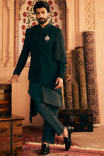 Load image into Gallery viewer, Asymmetric Allure: Indo-Inspired Ensemble with Gilded Brooch Accent