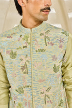 Load image into Gallery viewer, Mint Serene Garden Waistcoat set