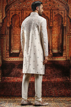 Load image into Gallery viewer, Sand Floral Silk Embroidered Sherwani