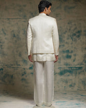 Load image into Gallery viewer, Ivory hand embroidered sequins short jacket set