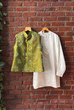 Load image into Gallery viewer, Ivory and Green Hand Painted and Hand Embroidered Vest Set