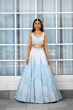 Load image into Gallery viewer, Blue Blossom