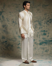 Load image into Gallery viewer, Ivory hand embroidered sequins short jacket set