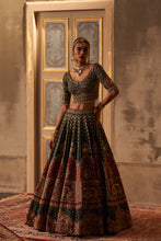 Load image into Gallery viewer, Green Raw Silk Double Dupatta Lehenga Set
