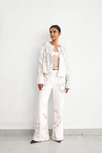 Load image into Gallery viewer, Aurora Ivory