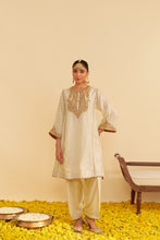 Load image into Gallery viewer, AYRA - SHORT CHAUGA WITH SALWAR