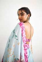 Load image into Gallery viewer, Bright Flower