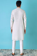 Load image into Gallery viewer, Ivory Extravaganza Ivory Chanderi Silk Kurta with Resham and Zari Embroidery