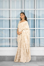 Load image into Gallery viewer, Honey Drop