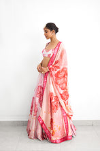 Load image into Gallery viewer, Blush Bloom