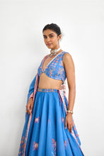 Load image into Gallery viewer, Blue Haze