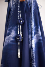 Load image into Gallery viewer, Swirl Lehenga