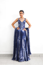 Load image into Gallery viewer, Swirl Lehenga