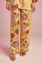 Load image into Gallery viewer, FLORA