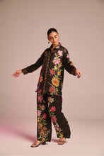 Load image into Gallery viewer, FLORA