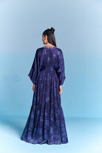 Load image into Gallery viewer, LARA