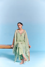 Load image into Gallery viewer, LEISA