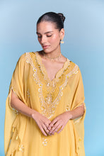 Load image into Gallery viewer, CLARISSA