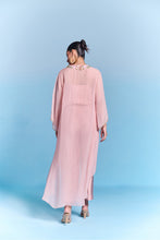 Load image into Gallery viewer, CAMELIA