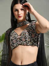 Load image into Gallery viewer, Black Thread and Mirror hand embroidered Palazzo set