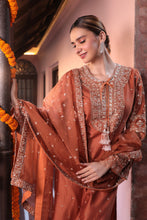 Load image into Gallery viewer, RUST EMBROIDERD SUIT