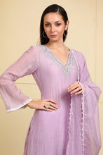 Load image into Gallery viewer, LILAC KURTA SET WITH DUPATTA & PANTS