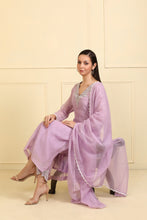 Load image into Gallery viewer, LILAC KURTA SET WITH DUPATTA & PANTS