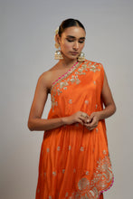 Load image into Gallery viewer, Golconda Aashna sharara set