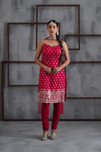 Load image into Gallery viewer, Fuchsia kurti, churidar and chhoker dupatta