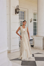 Load image into Gallery viewer, JACKETS AND CAPES