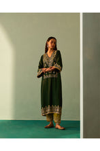 Load image into Gallery viewer, GREEN SILK Choga Set