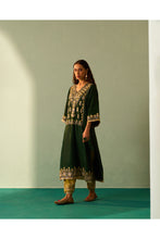 Load image into Gallery viewer, GREEN SILK Choga Set