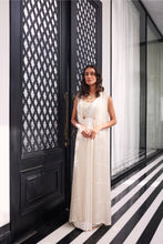 Load image into Gallery viewer, TUSSAR BLOUSE CREPE SKIRT ORGANZA JKT