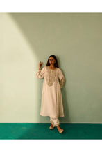 Load image into Gallery viewer, Ivory silk choga set