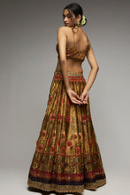 Load image into Gallery viewer, Shiza Lehenga Set