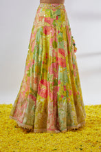 Load image into Gallery viewer, Sumaira Lehanga Set