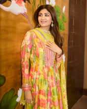 Load image into Gallery viewer, Nasreen Dhoti Set