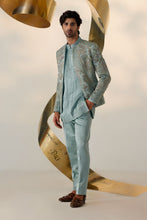 Load image into Gallery viewer, Chateau Delight short jacket